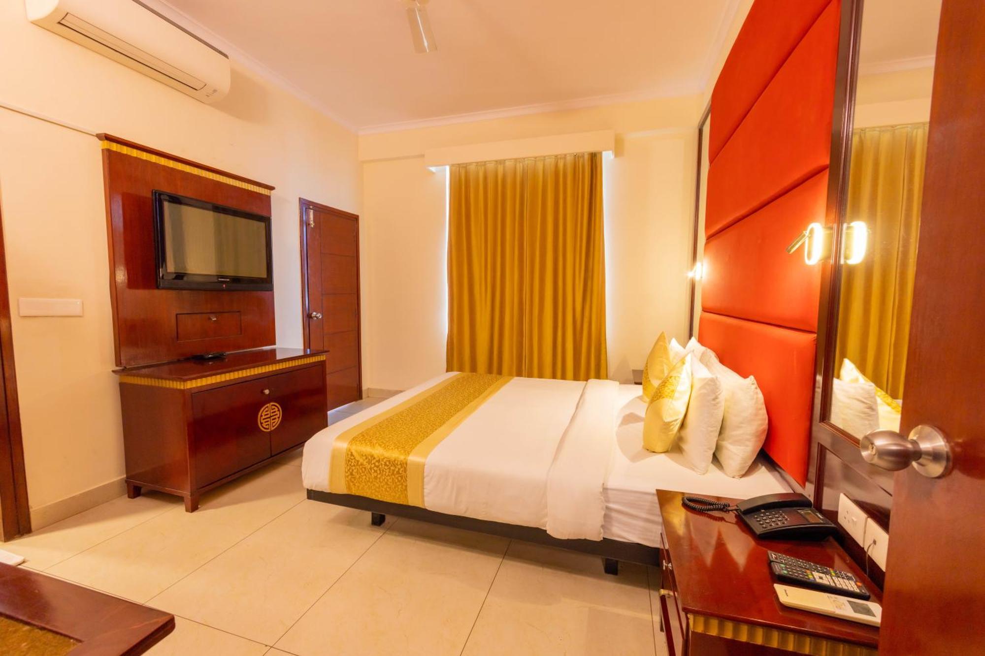 Crestmont Ashapurna Jaipur, Banipark Hotell Exteriör bild