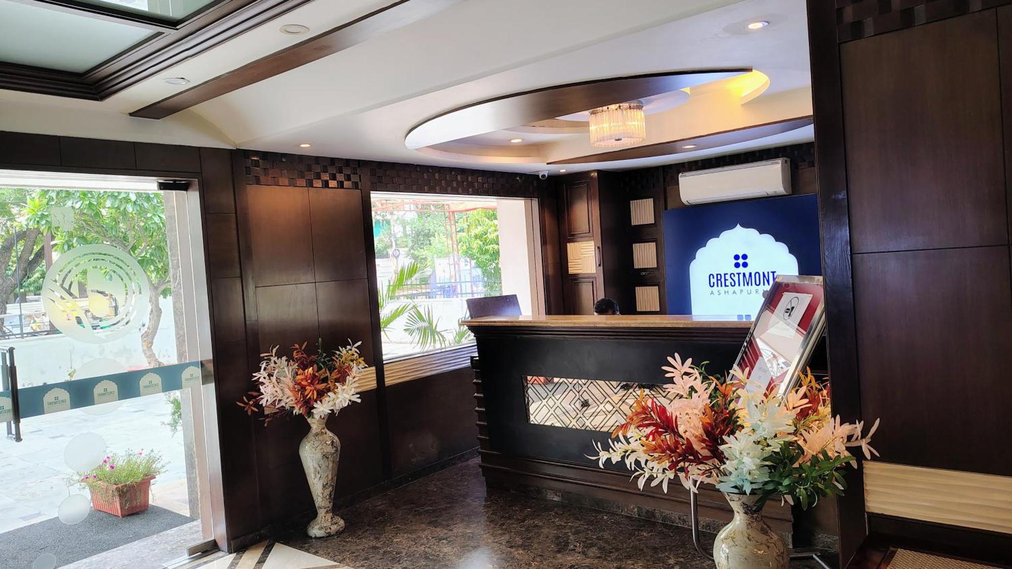 Crestmont Ashapurna Jaipur, Banipark Hotell Exteriör bild